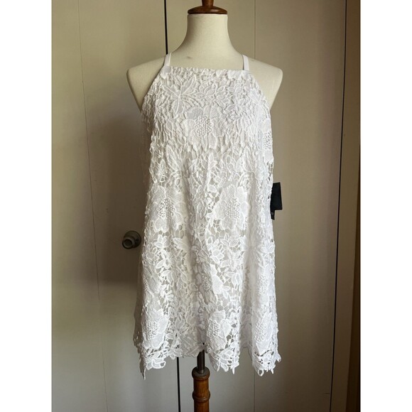 NWT Alfani Women’s 10 White Lace Overlay Halter Top Sleeveless Blouse Dressy - Picture 1 of 8